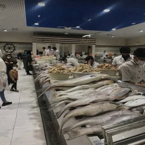 بازار ماهی فروشان کیش
